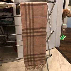 Burberry scarf